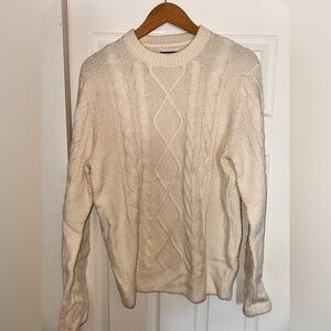Abercrombie & Fitch Men's Ivory Cable Knit Sweater Medium